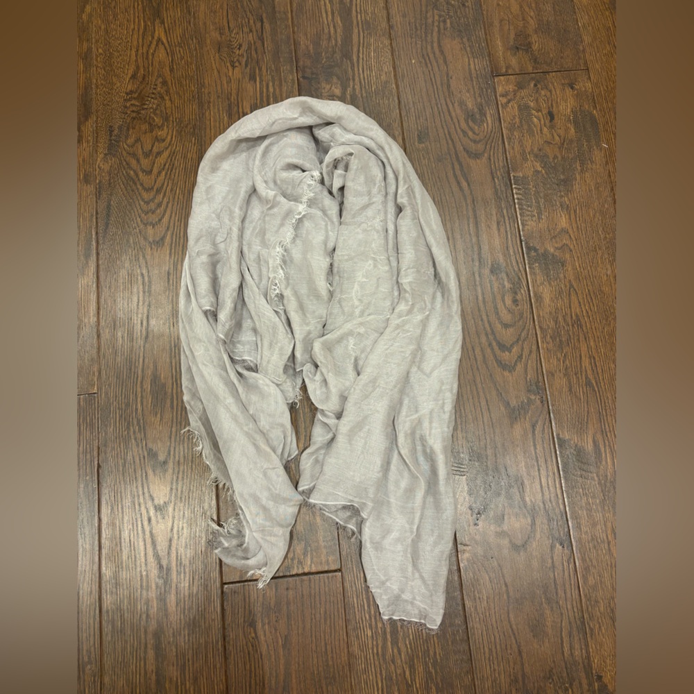 Nordstrom Light Gray Scarf One Size - Picture 2 of 4